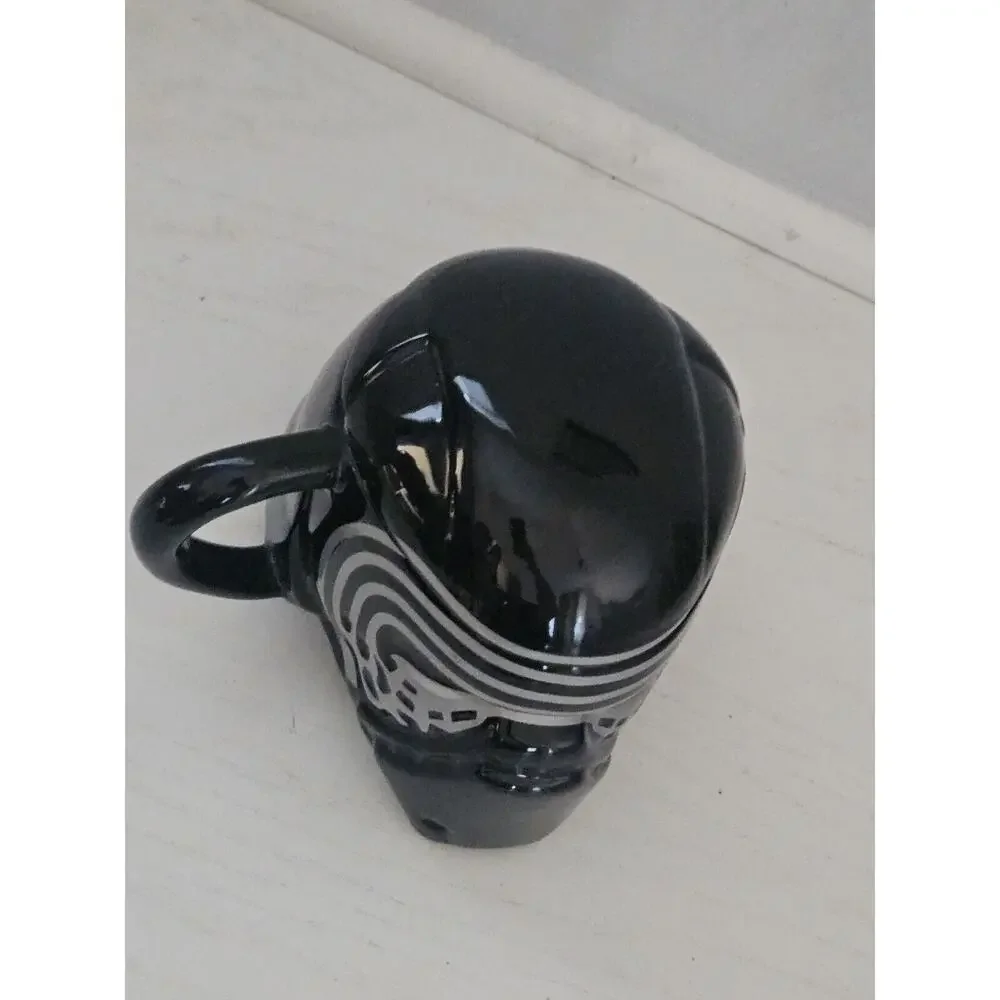 Star Wars Collectible Lucas Film Ceramic Mug 18oz‎ Coffee Cup Kylo Ren With Lid - Picture 2 of 9